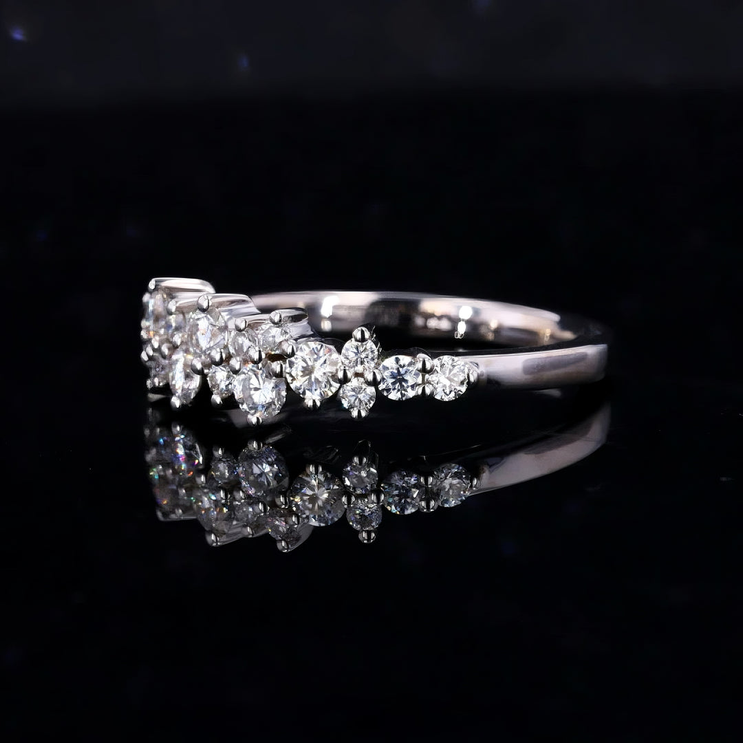 0.53ctw Diamond Cluster Wedding Band in 14K White/Rose Gold (4mm)