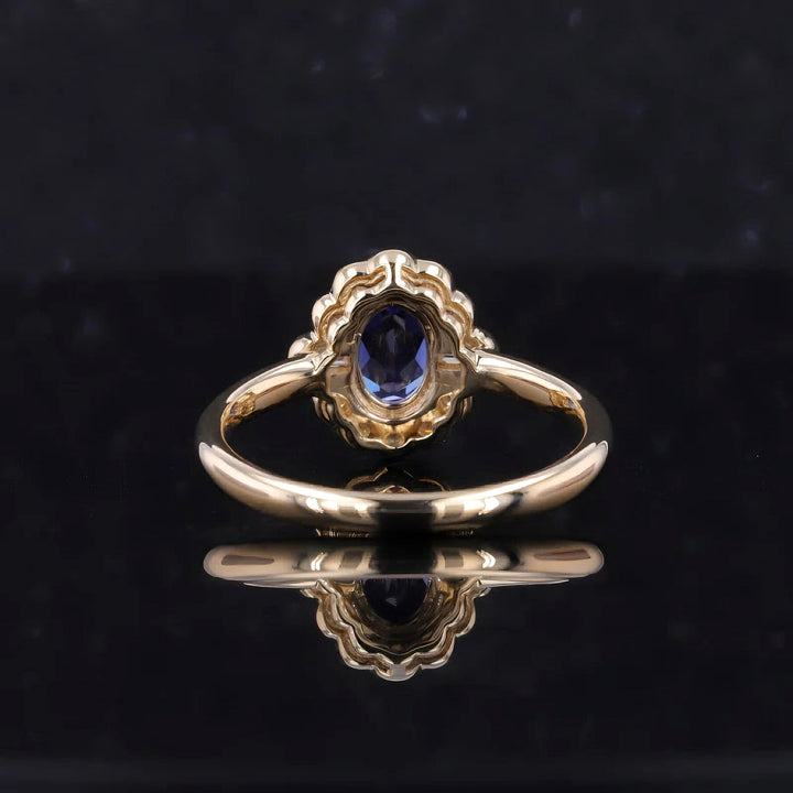 1.00ct Oval-Cut Blue Sapphire Diamond Halo Ring in 14K Yellow Gold