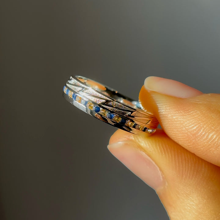 5mm "The Atoms & Impact" Yellow/Blue Sapphire Band Ring in White Gold