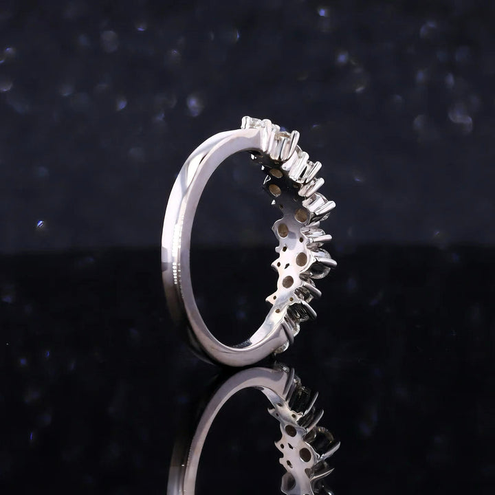 0.53ctw Diamond Cluster Wedding Band in 14K White/Rose Gold (4mm)