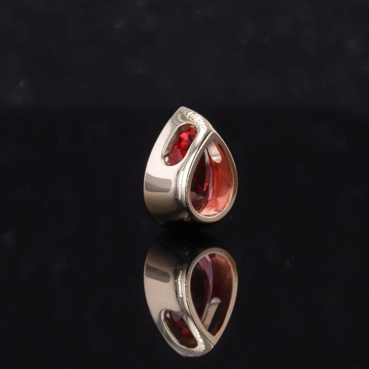 7x10mm, 2.50ct Pear Lab-Grown Padparadscha Pink Sapphire Pendant in 14K Yellow Gold