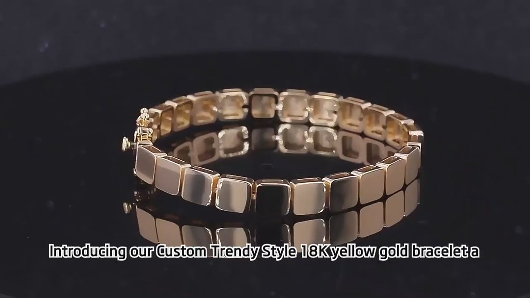 Solid Gold Charm Bracelet in 18K Yellow Gold