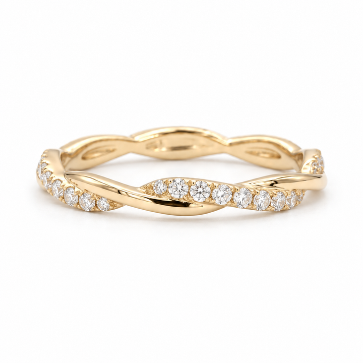 The Vine Twist — 1.8mm Diamond Wedding Band (0.20ctw) in yellow gold