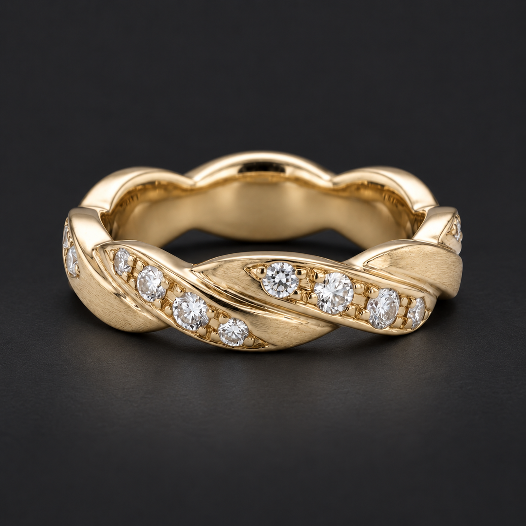 The Vine Twist — 5mm Diamond Wedding Band in yellow gold