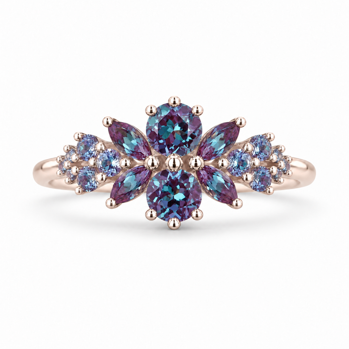 Roseraie Full Alexandrite Ring in rose gold