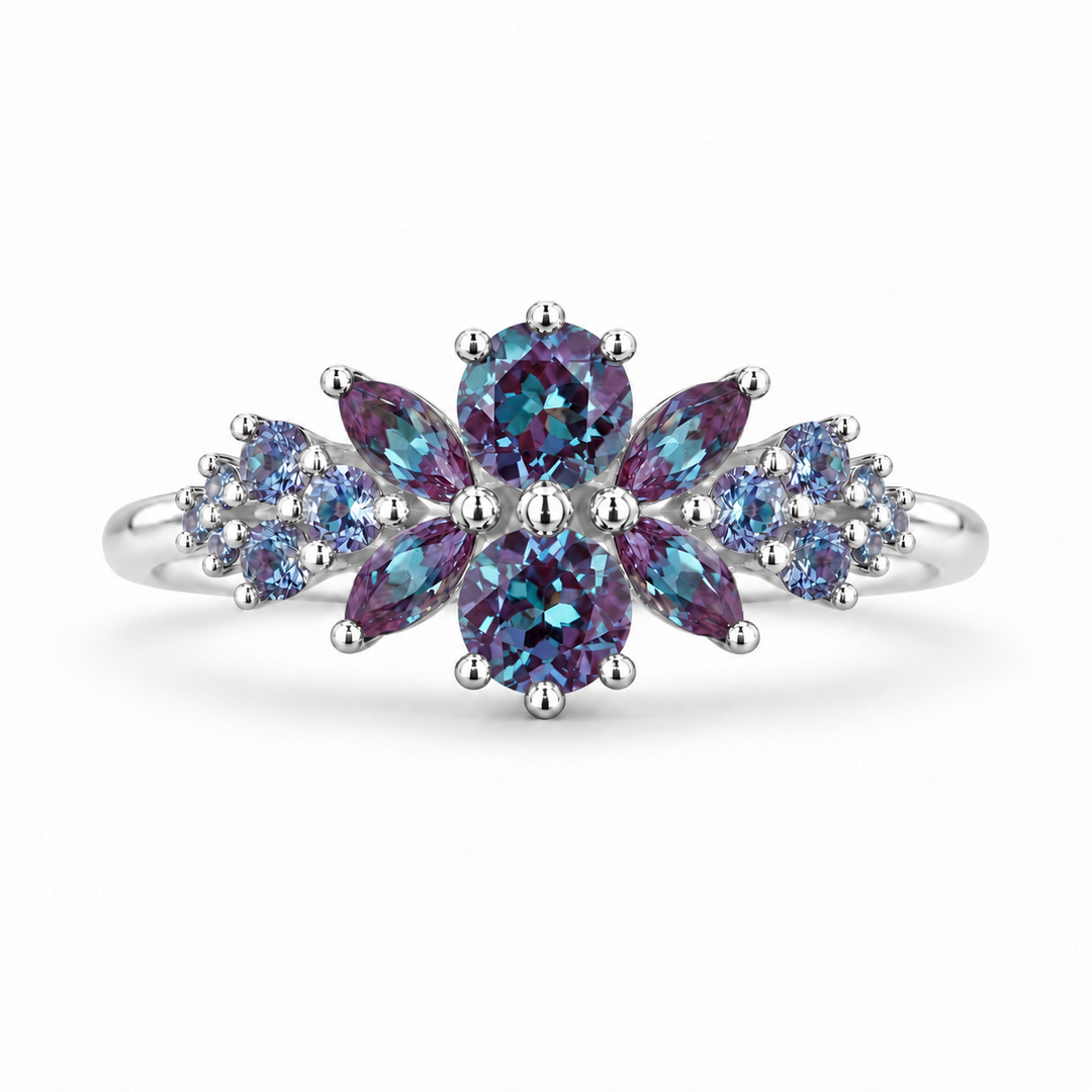 Roseraie Full Alexandrite Ring in white gold