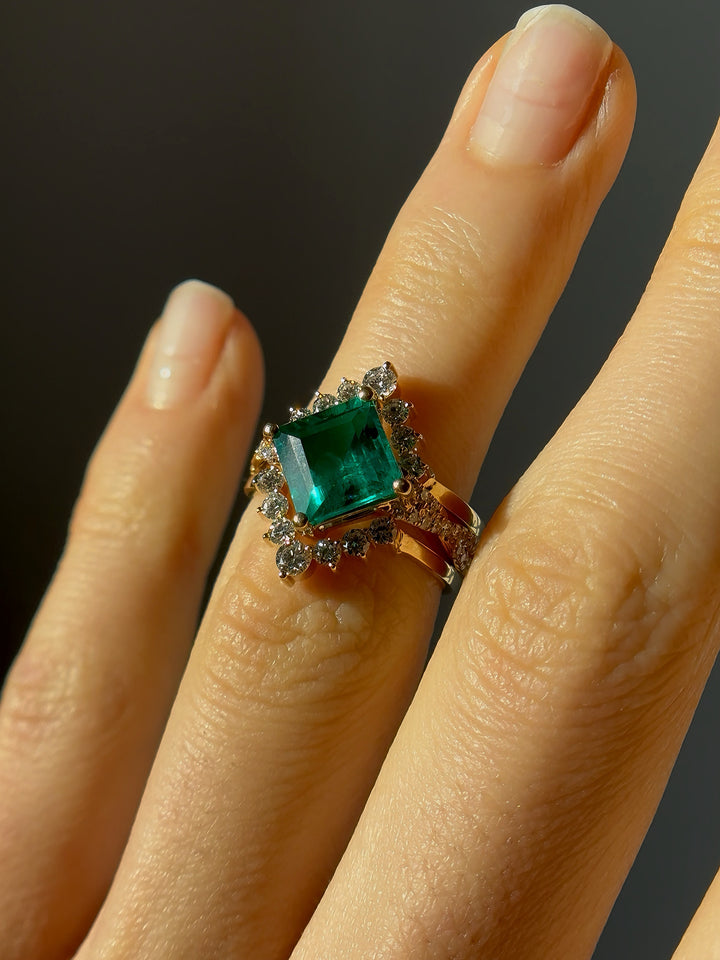 8x8mm, 2.20ct Princess Lab-Grown Colombian Emerald with Twisted-Pavé Band Ring with Two Stacking Diamond Rings in 14K Yellow Gold