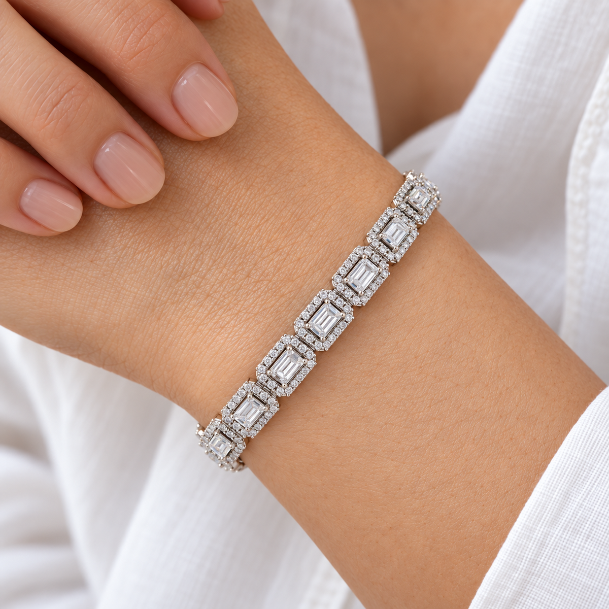 Emerald-Cut & Round, 8mm