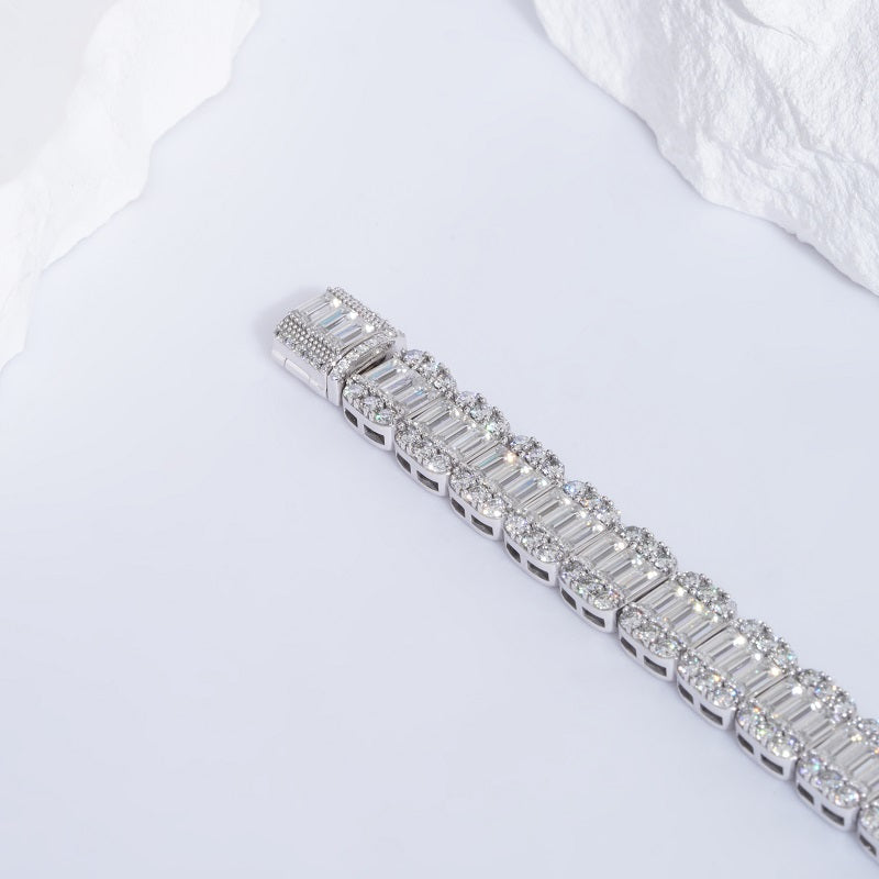 7mm, 11ct Baguette and Round Cut Diamond Bracelet in 14K Solid White Gold