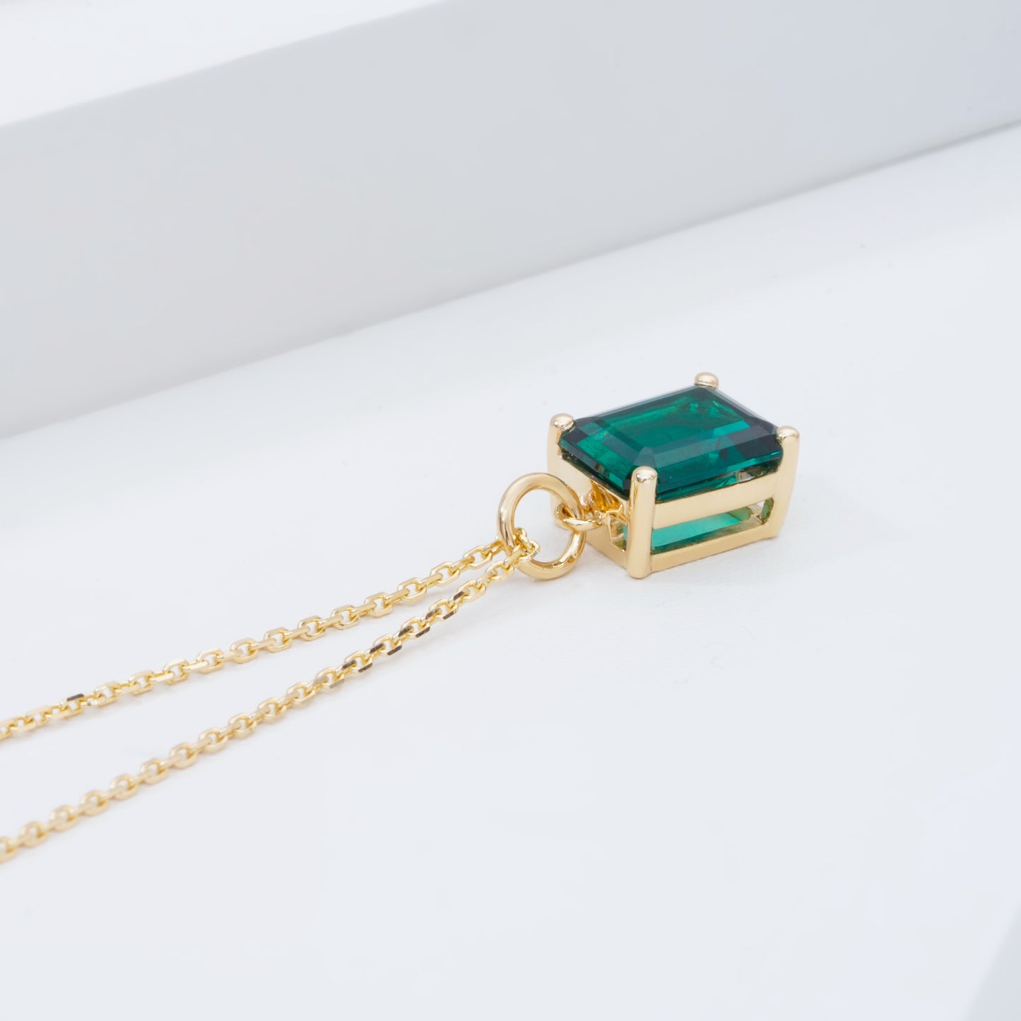 7*9mm, 2ct Emerald Cut Green Emerald Pendant Necklace in 14K Solid Yellow Gold