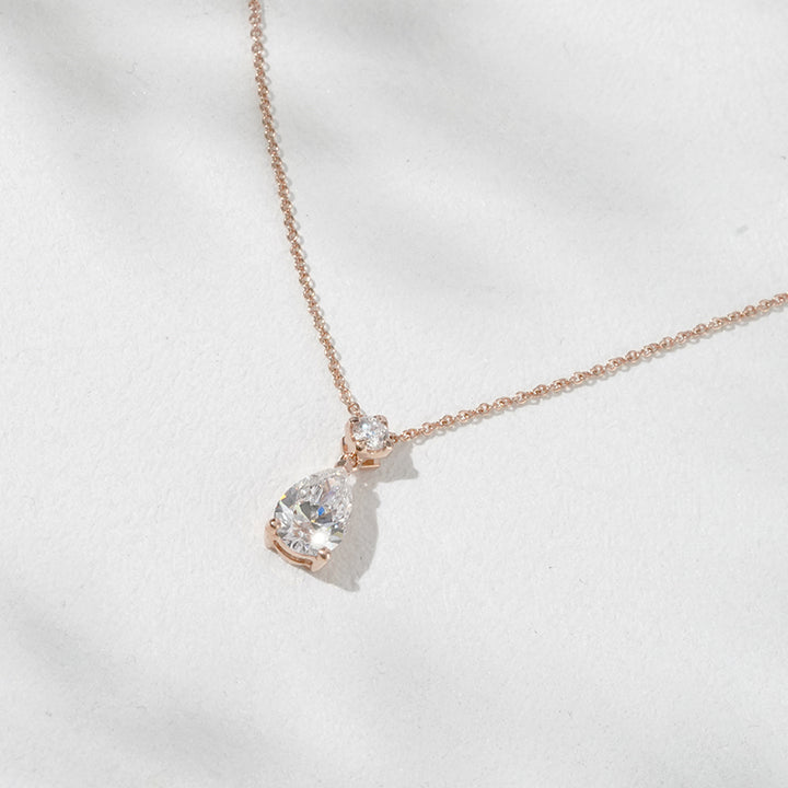 6*9mm, 1ct Pear Cut Pendant Diamond Necklace in 18K Solid Rose Gold