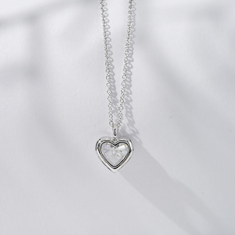 7mm, 1ct Bezel-Set Heart Cut Diamond Pendant Necklace in 18K Solid White Gold