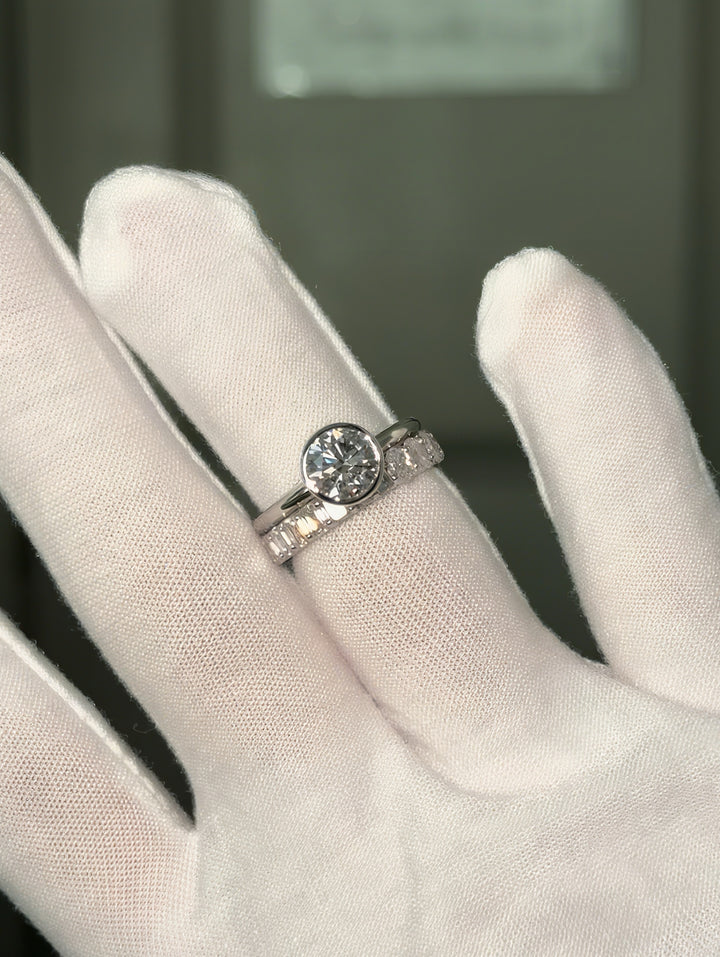 3.36ctw Half Oval & Half Emerald Diamond Eternity Band Ring in White Gold (4mm)