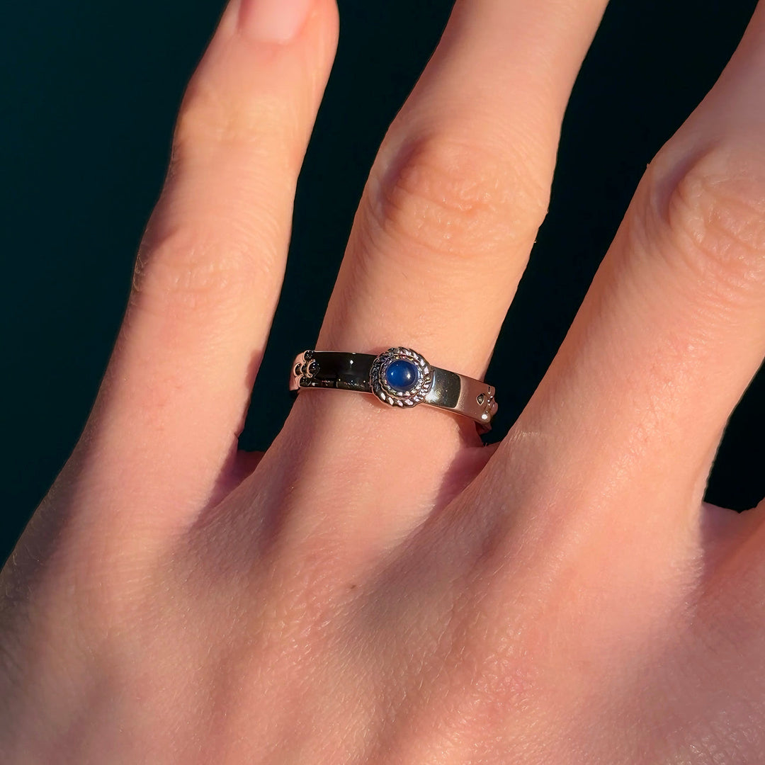 3.5mm, 0.23ct "Calcifer’s Bond" Cabochon Natural Sapphire Ring in 925 Sterling Silver