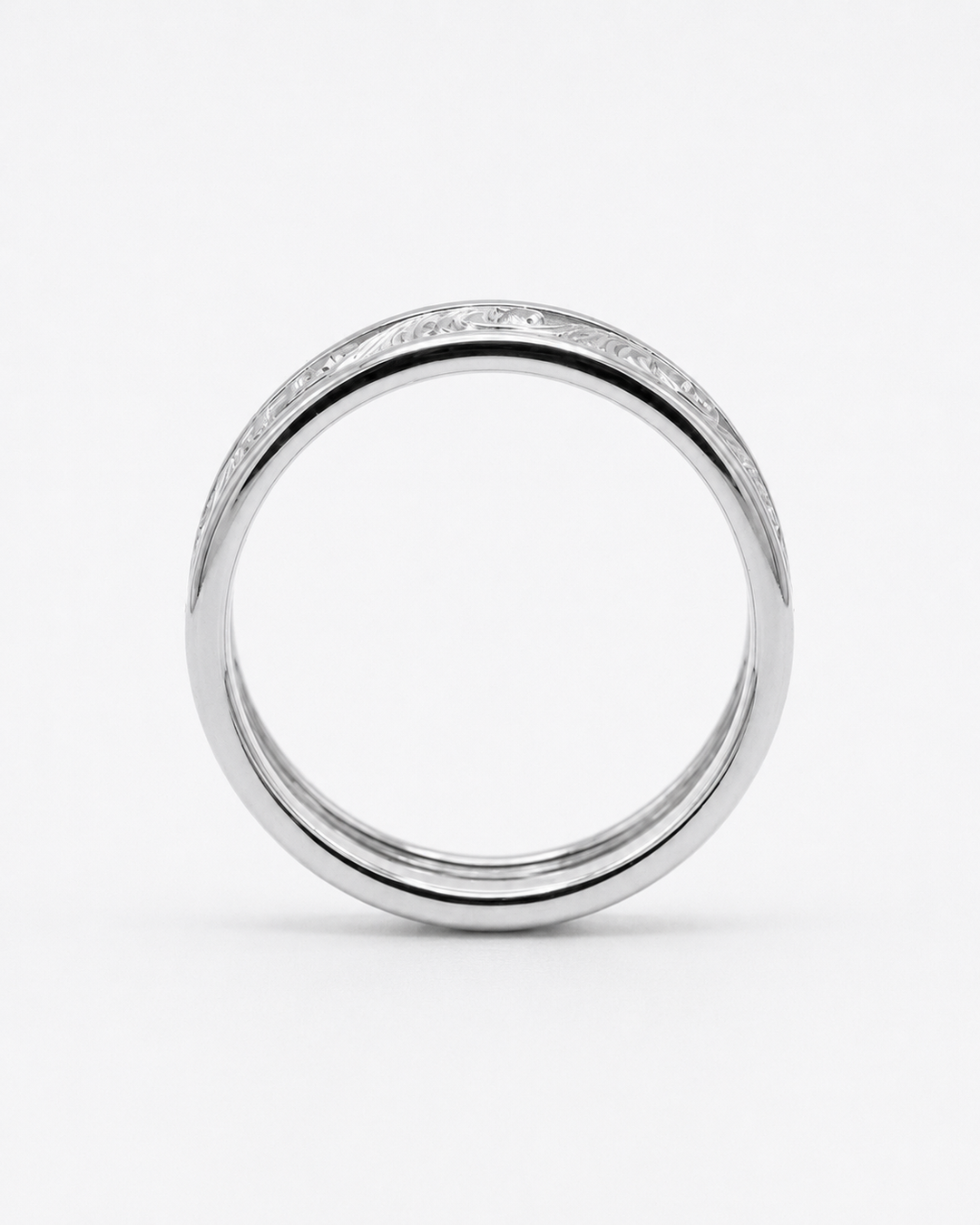 The Kanagawa — 7mm Ocean Wave Solid Gold Wedding Band