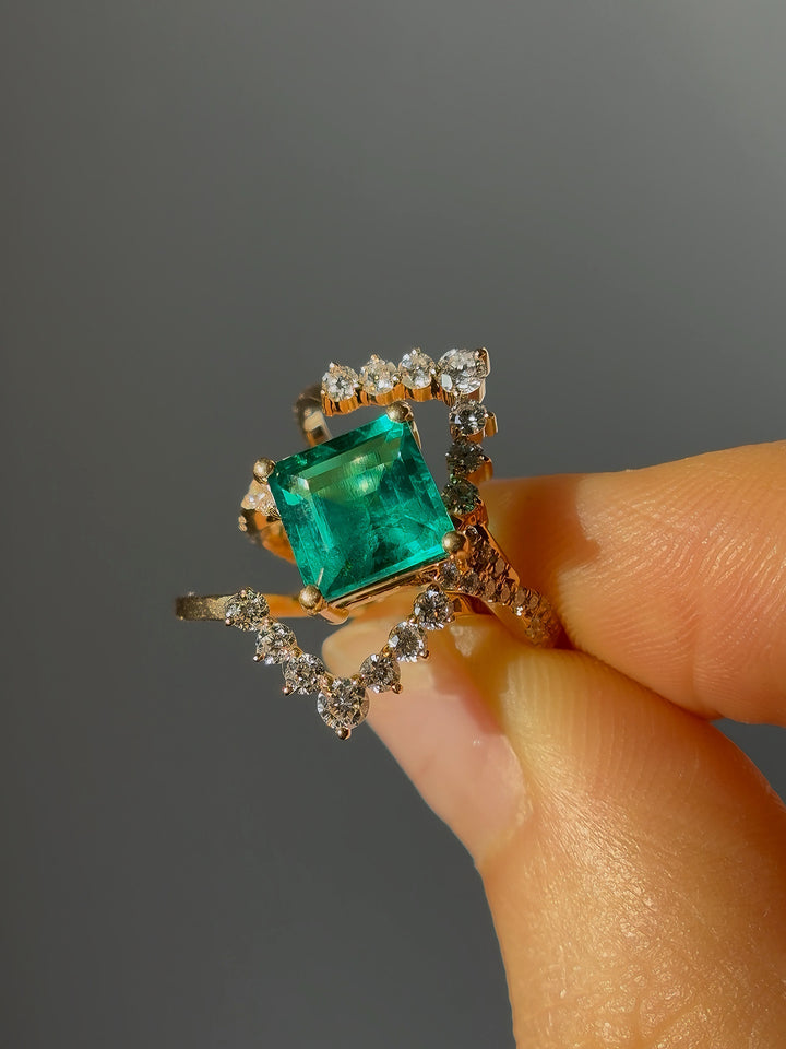 8x8mm, 2.20ct Princess Lab-Grown Colombian Emerald with Twisted-Pavé Band Ring with Two Stacking Diamond Rings in 14K Yellow Gold