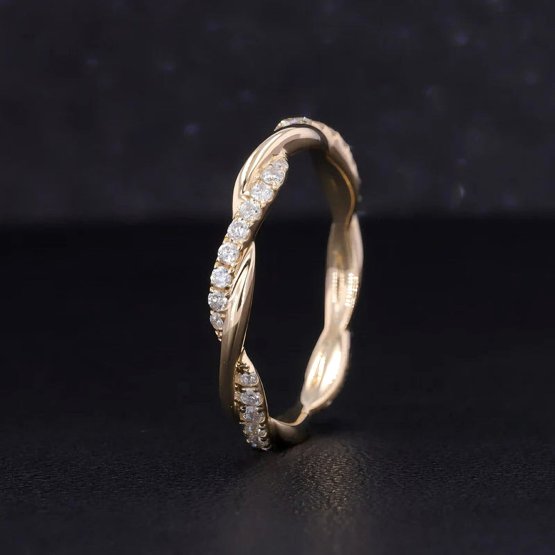 The Vine Twist 1.8mm lab diamond twist band, view 5
