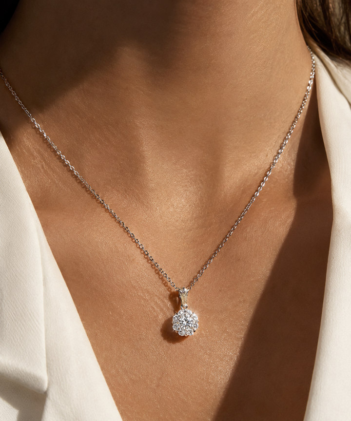 6.4mm, 0.3ct Round Cut Lab Diamond Daisy Flower Pendant Necklace