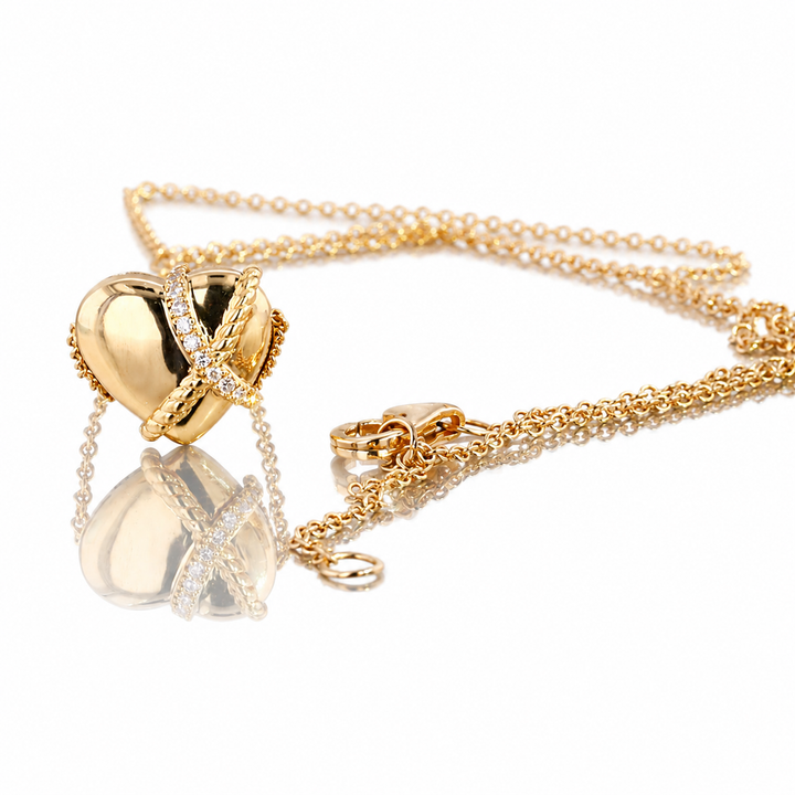 Gold Heart Diamond Pendent Necklace in 18K Solid Yellow Gold