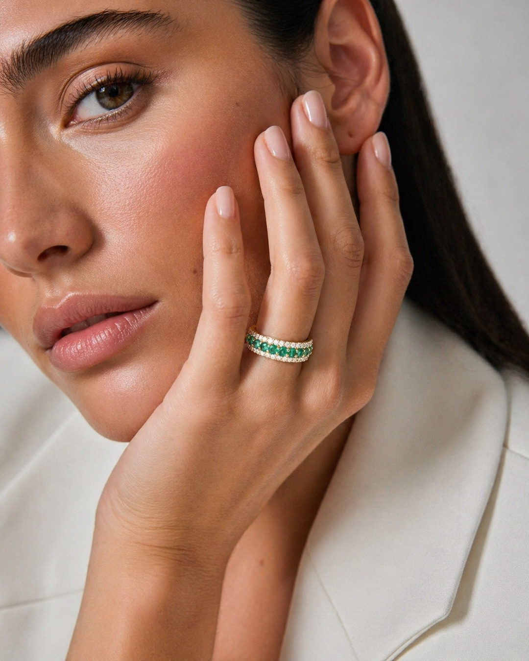 Colombian Emerald & Diamond Eternity Band (4mm, 2.50ctw)