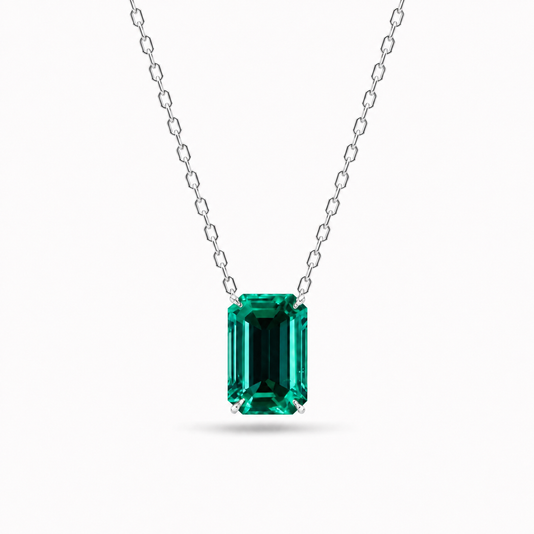 5x7mm, 1.00ct Lab-Grown Colombian Emerald Classic Pendant with Rolo Necklace in 14K Yellow Gold