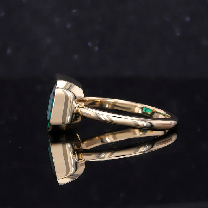 9x11mm, 4.60ct Lab-Grown Zambian Emerald East-to-West Bezel Set Ring in 14K Yellow Gold