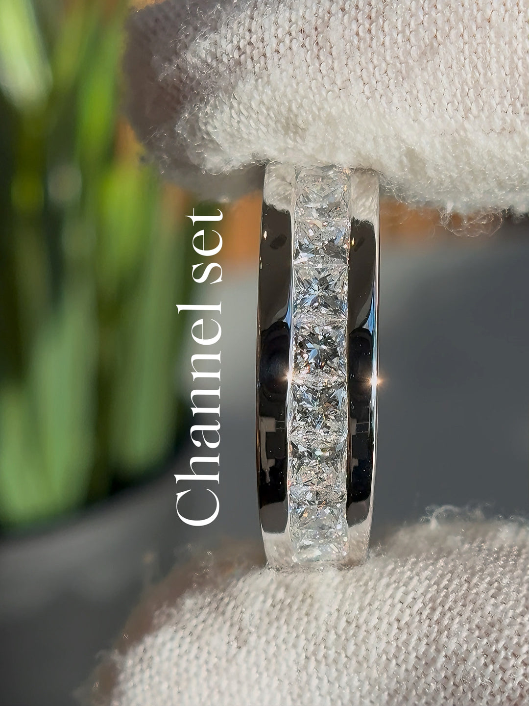 1.50ctw Princess Cut Channel-Set Band in White Gold/Platinum (6.5mm)