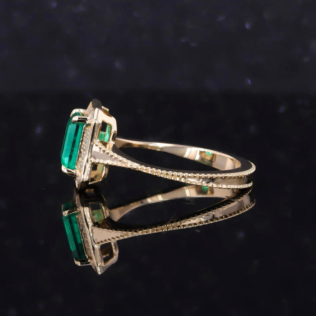 5x7mm, 1.00ct Lab-Grown Colombian Emerald with Diamond Halo Vintage Ring in 14K Yellow Gold