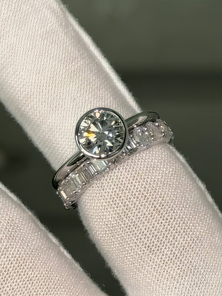 3.36ctw Half Oval & Half Emerald Diamond Eternity Band Ring in White Gold (4mm)