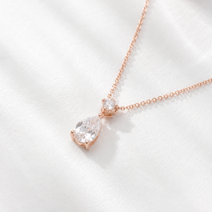 Lumière Drop — 1.00ct Pear Lab-Grown Diamond Pendant