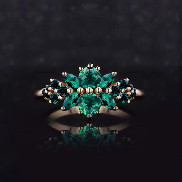 Roseraie Colombian Emerald & Diamond Ring (1.25ctw)