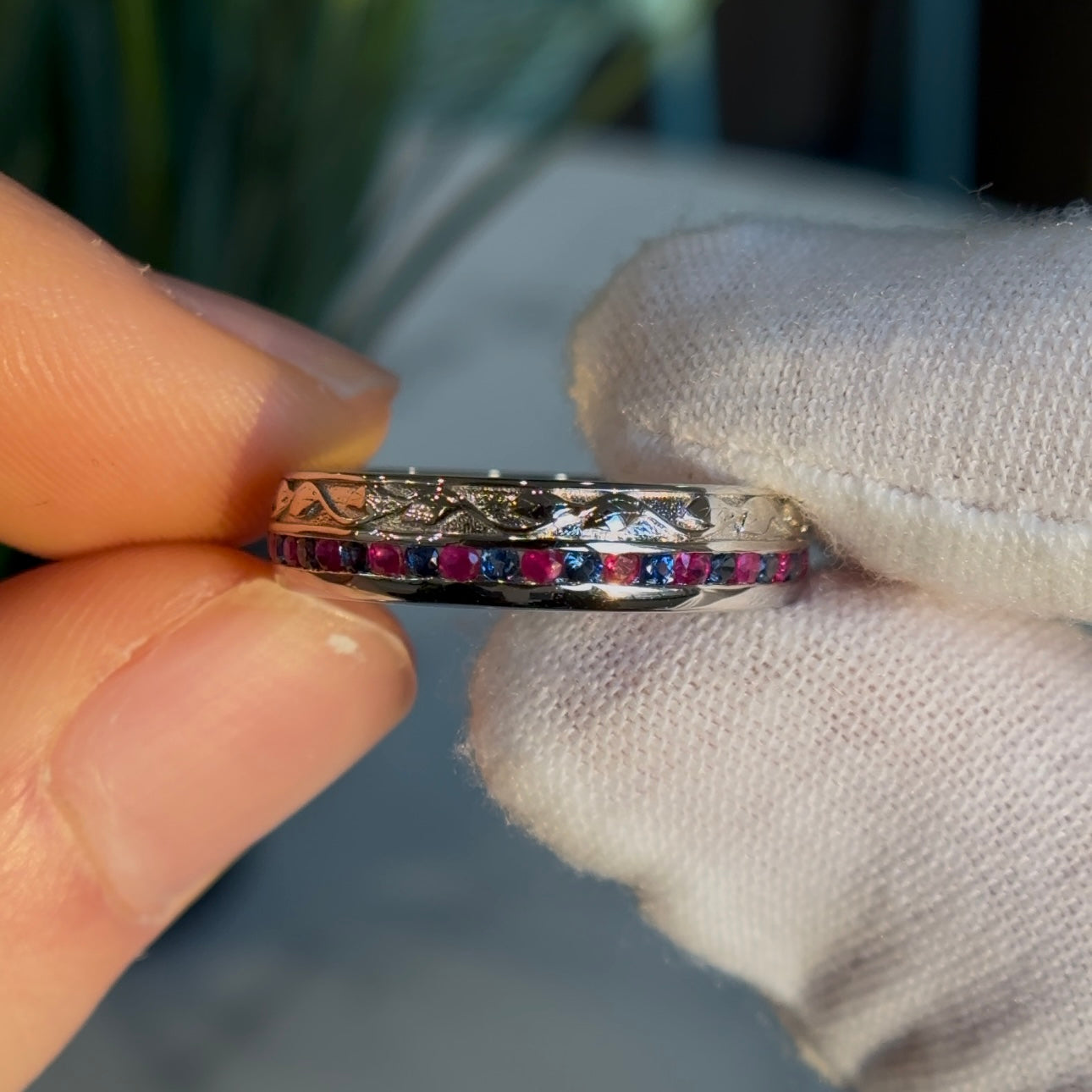 Customized™ Natural Ruby and Sapphire 5mm Band with Leaf Pattern in 925 Sterling Silver