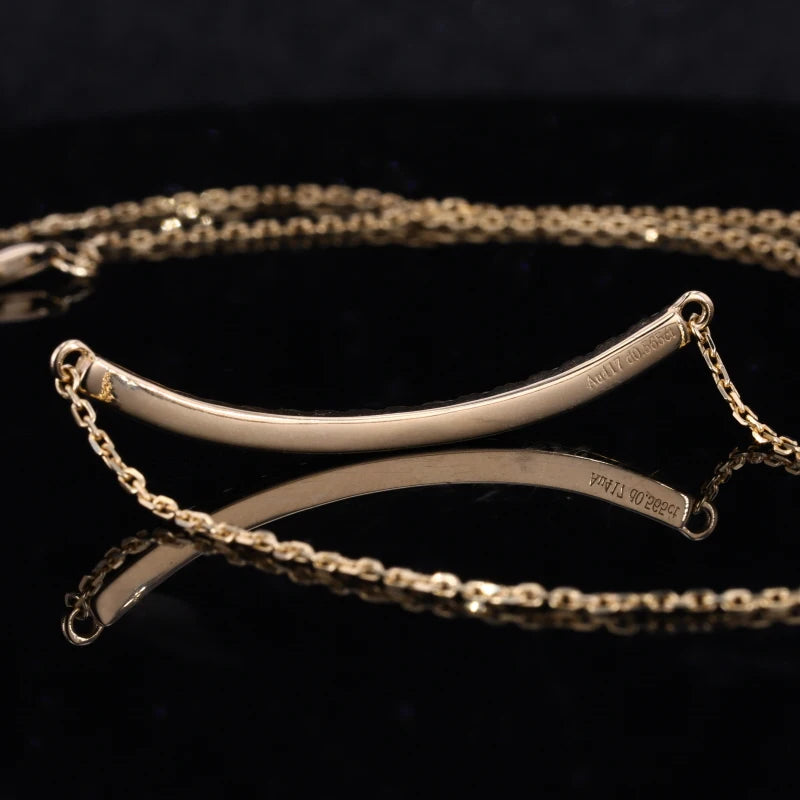 Smile Pendant Diamond Necklace in 18K Yellow Gold