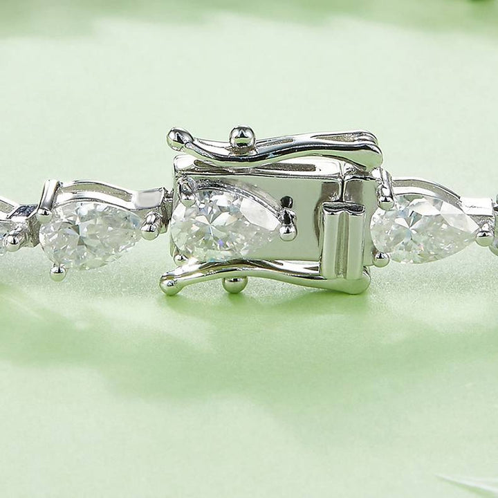 4x6mm 0.5ct D color, VVS Cluster Pear Waterdrop Moissanite Tennis Bracelet  in White Gold-Plated 925 Sterling Silver Tennis Bracelet