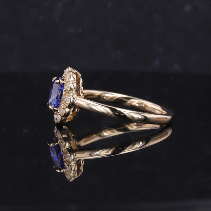 5x7mm, 1.00ct Oval Lab-Grown Blue Sapphire with Diamond Halo Vintage Ring in 14K Yellow Gold