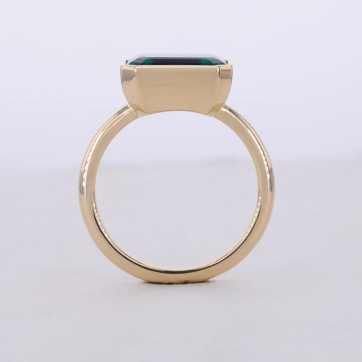 9x11mm, 4.60ct Lab-Grown Zambian Emerald East-to-West Bezel Set Ring in 14K Yellow Gold