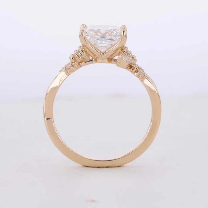 3.00ct Princess Cut Lab-Grown Diamond Vine Twist Ring in Yellow Gold