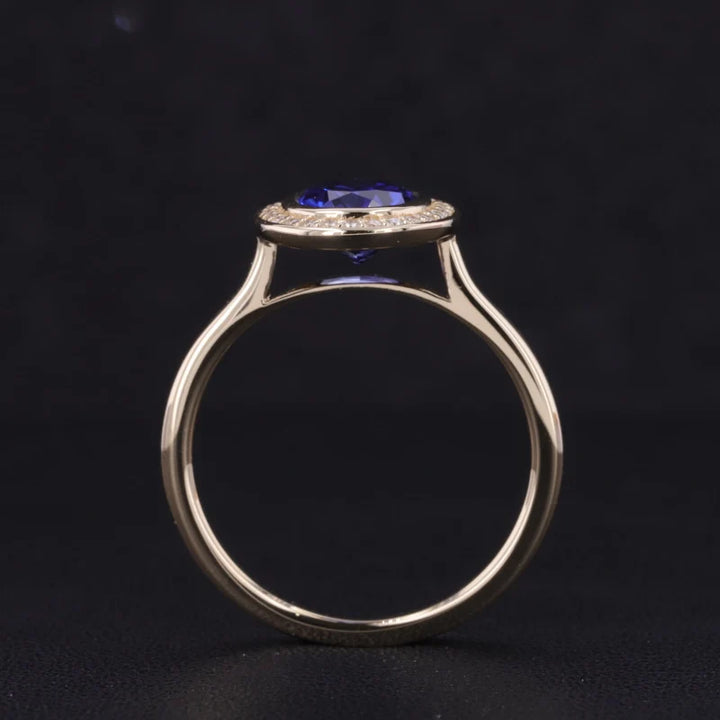 7x9mm, 2.50ct Oval Lab-Grown Blue Sapphire Vintage Ring with Diamond Halo in 14K Yellow Gold