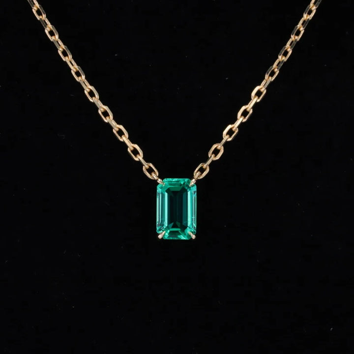 5x7mm, 1.00ct Lab-Grown Colombian Emerald Classic Pendant with Rolo Necklace in 14K Yellow Gold