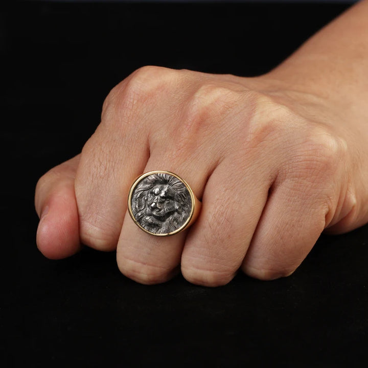 Lion Signet Ring in 14K Solid Yellow Gold
