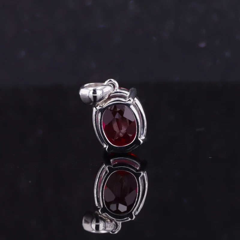 9 X 11mm Oval Cut Ruby Pendant in Platinum (PT950)
