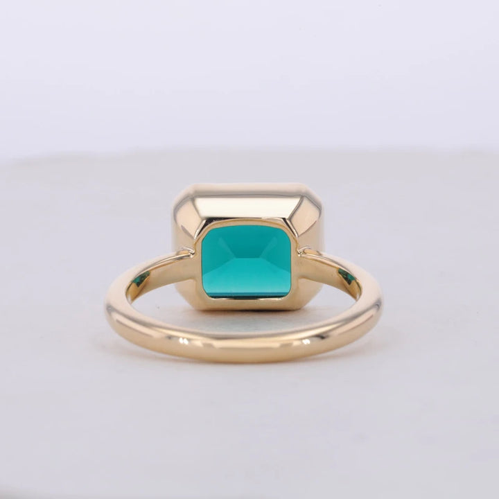 9x11mm, 4.60ct Lab-Grown Zambian Emerald East-to-West Bezel Set Ring in 14K Yellow Gold