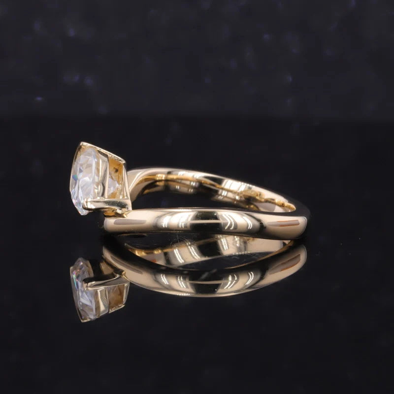 6*8mm Pear Cut with Moissanite Curved Ring in 10K Yellow Gold