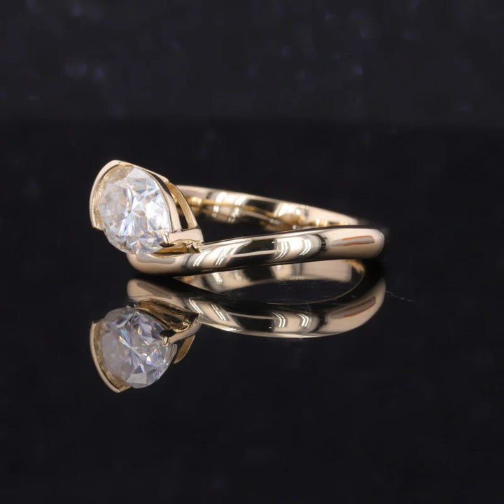 6*8mm Pear Cut with Moissanite Curved Ring in 10K Yellow Gold