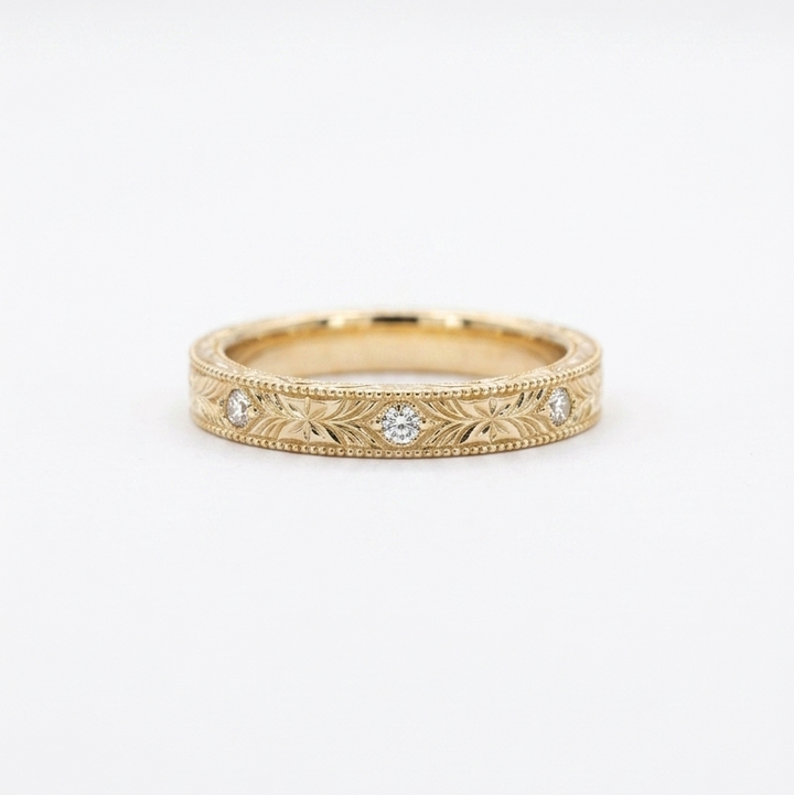 Hand-Carved Diamond Vintage Band (3mm)