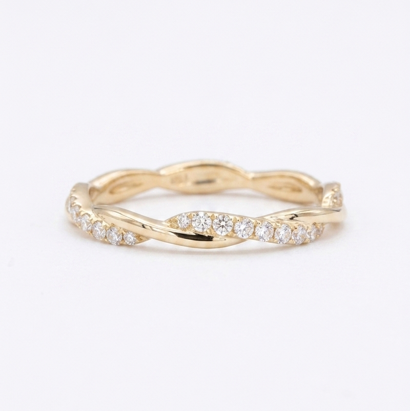 The Vine Twist — 1.8mm Diamond Wedding Band (0.20ctw)