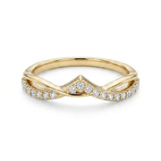 The Chevron Twist — 1.5mm Diamond Wedding Band (0.25ctw)