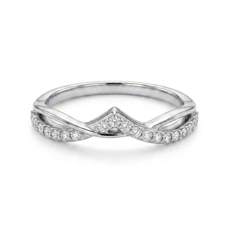 The Chevron Twist — 1.5mm Diamond Wedding Band (0.25ctw)
