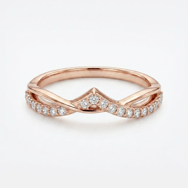 The Chevron Twist — 1.5mm Diamond Wedding Band (0.25ctw)