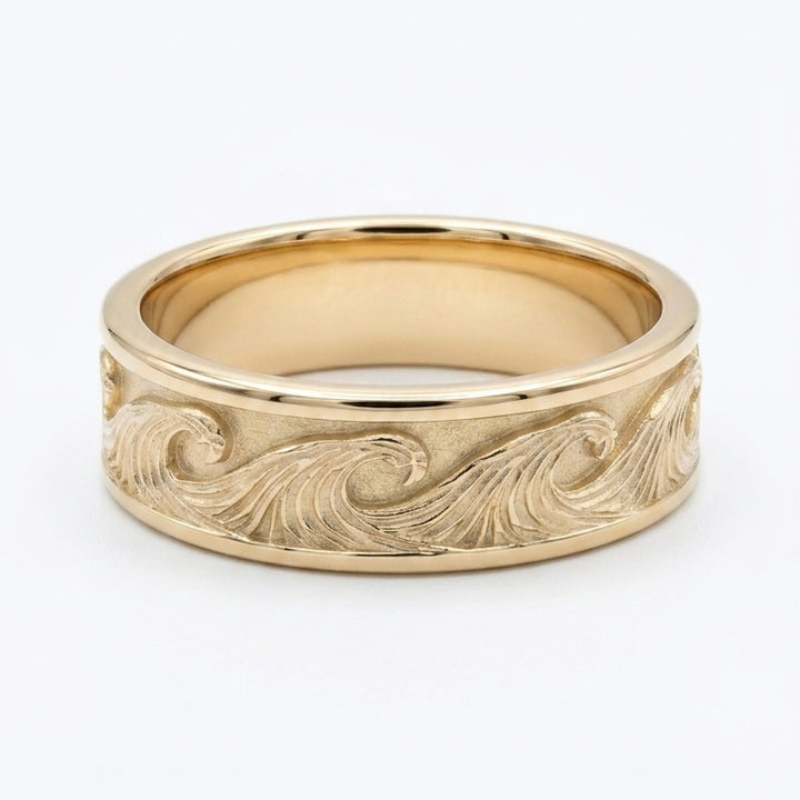 The Kanagawa — 7mm Ocean Wave Solid Gold Wedding Band